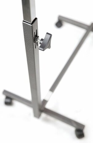 Verstelbare bedtafel op wielen