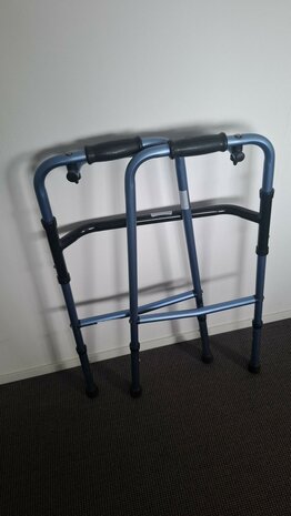 Thuasne looprek met inklapbaar frame 2de kans