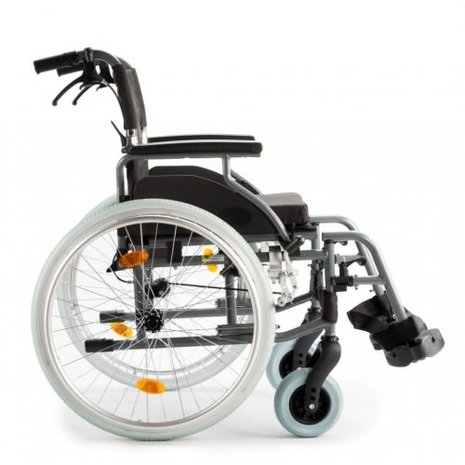  Rolstoel M5 - breedte 50 cm - incl. kussen en handremmen 
