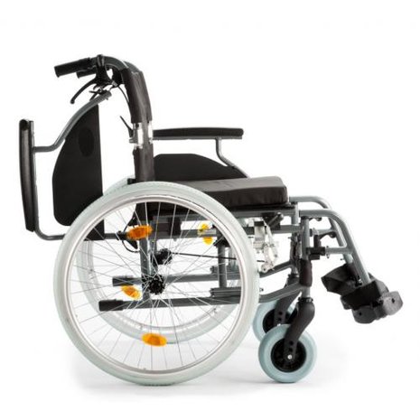  Rolstoel M5 - breedte 50 cm - incl. kussen en handremmen 