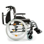 Rolstoel M5 - breedte 45 cm - incl. kussen en handremmen